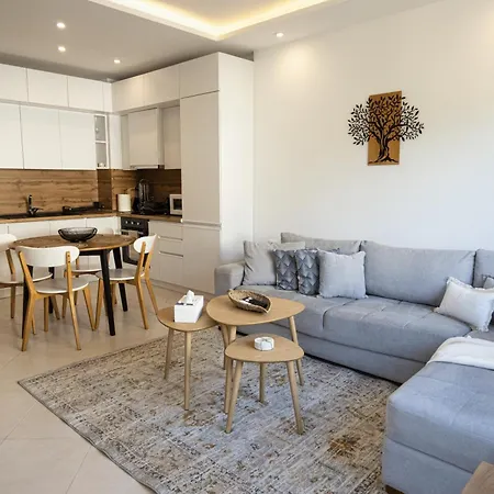 Roots & 1-bedroom *