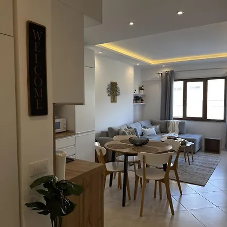 Roots & 1-bedroom Lejlighed *