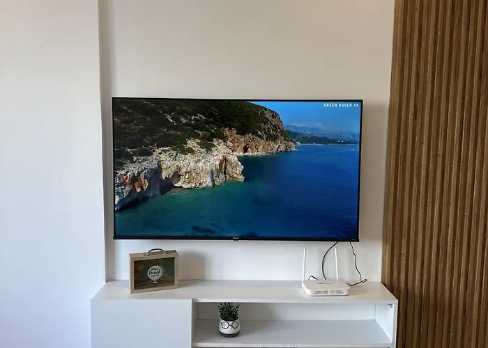Roots & 1-bedroom Lejlighed Durrës