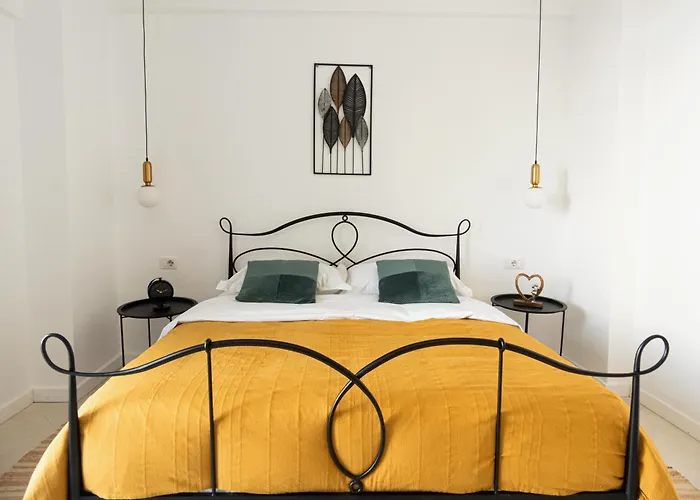 Roots & 1-bedroom * Durrës